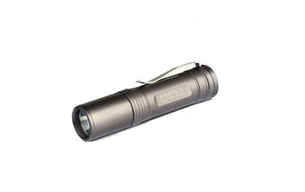 Wolf-Eyes lygte Angel C digital - 160 Lumens