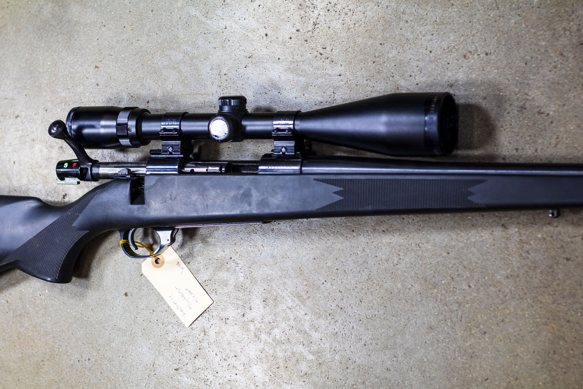 Brugt Weatherby Vanguard kaliber 30-06 inkl. dæmper & kikkert